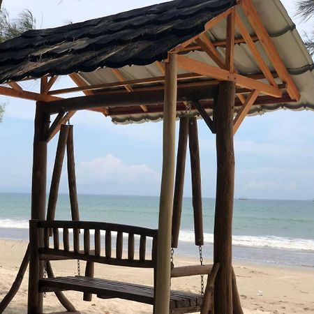 Pantai Camara Homestay Rorahmakan Exteriér fotografie