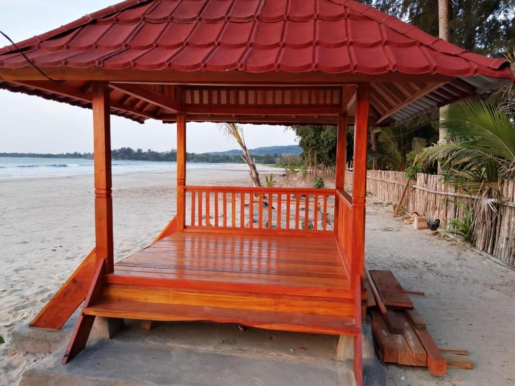 Pantai Camara Homestay Rorahmakan Exteriér fotografie