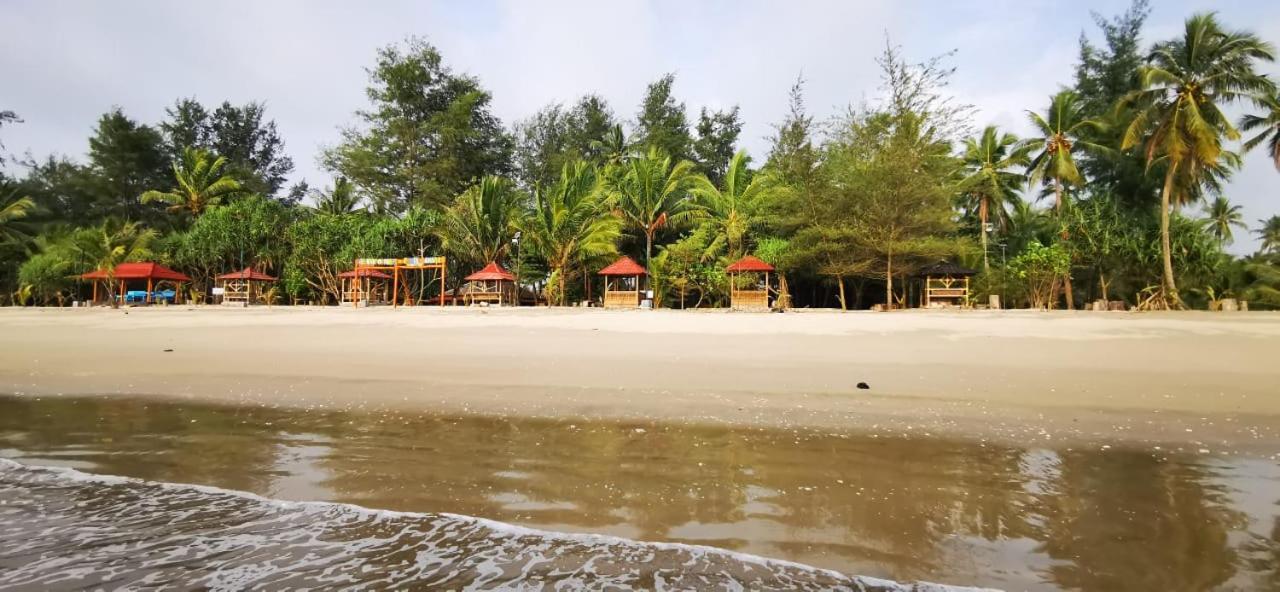 Pantai Camara Homestay Rorahmakan Exteriér fotografie