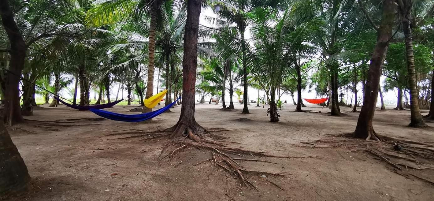 Pantai Camara Homestay Rorahmakan Exteriér fotografie