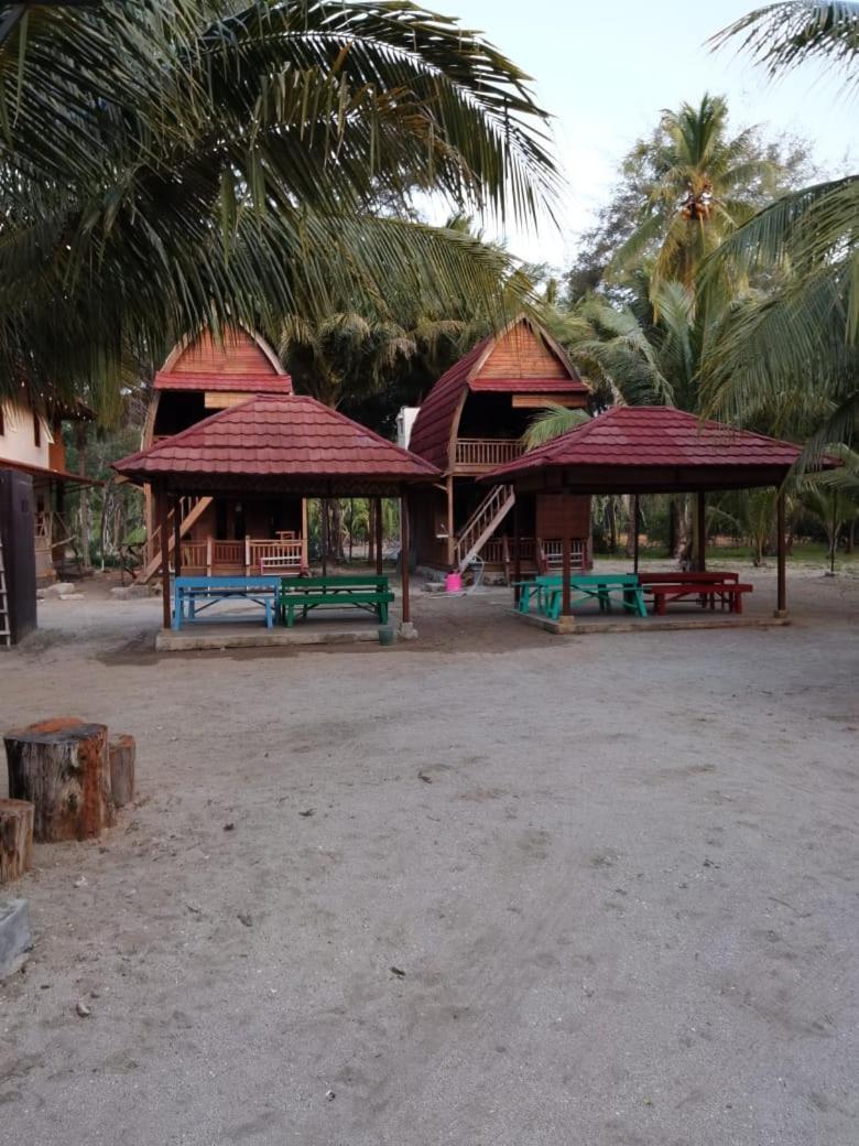 Pantai Camara Homestay Rorahmakan Exteriér fotografie